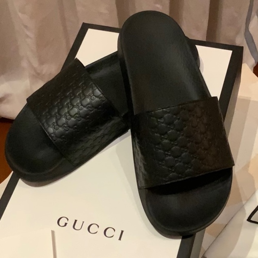 GUCCI slides